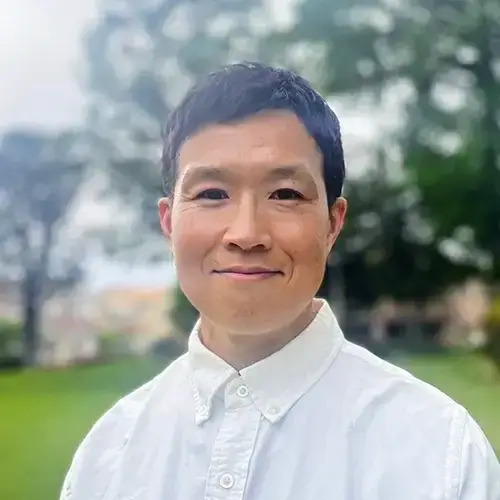 山下　雄志